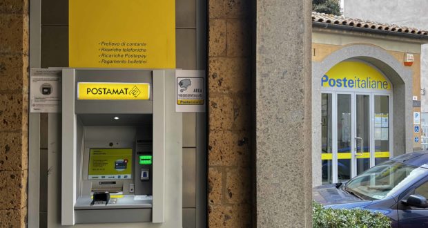 Poste Italiane Installato Ad Orvieto Atm Postamat Di Nuova Generazione